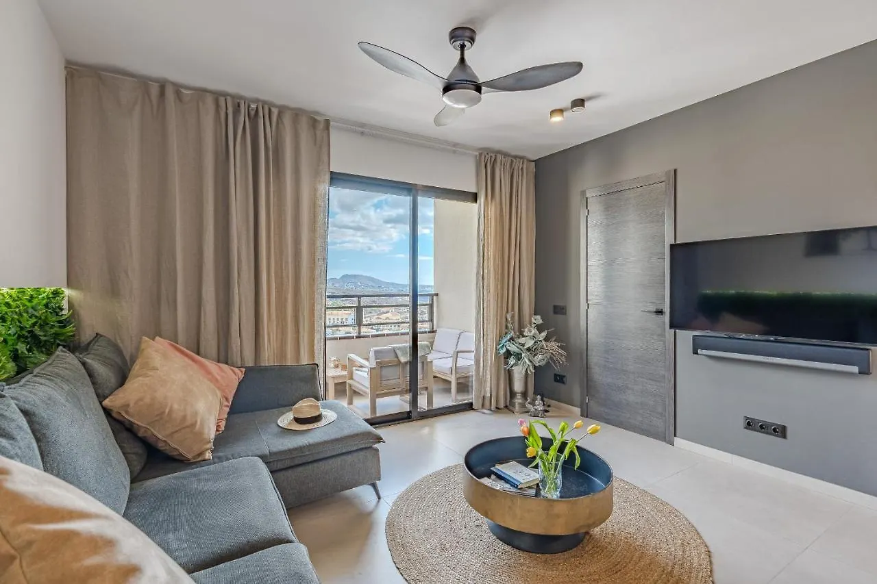 Sky Smart Home Hi-End Services Media Streaming Costa Adeje  0*, Costa Adeje (Tenerife)